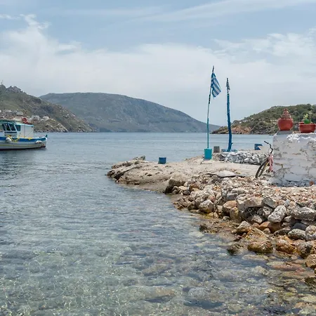 Peter's Paradise * Telendos