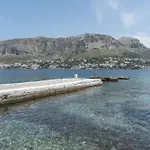 Peter's Paradise * Telendos