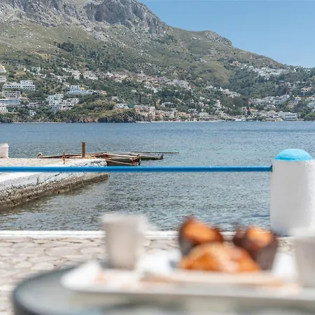 Feriehus Peter's Paradise Telendos