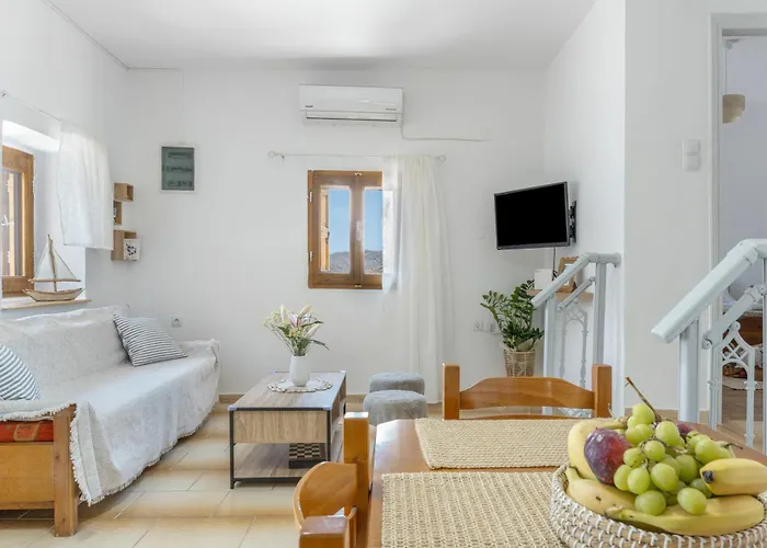 Peter's Paradise بيت للعطل Telendos